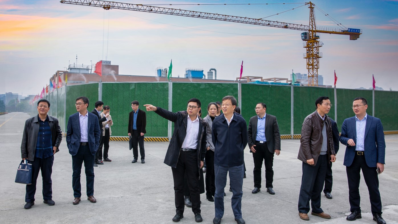 江蘇省政府參事調(diào)研四川海蓉藥業(yè)，共話川藥發(fā)展之路